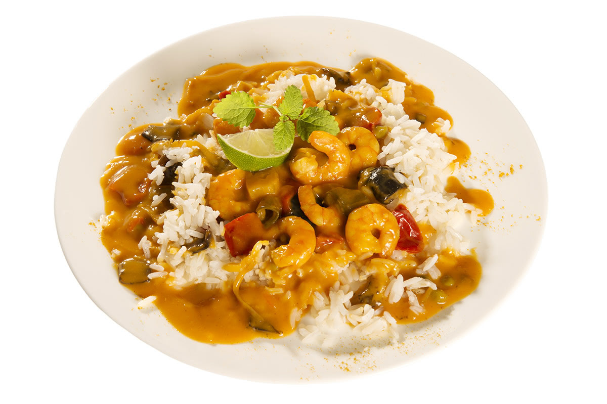 Red-Thai-Curry-mit-Garnelen-dazu-Langkornreis-Clean