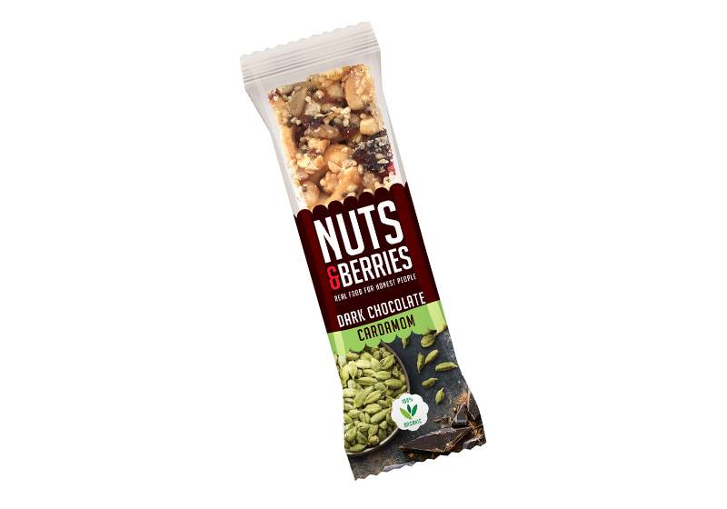 energieriegel-nuts-berries-dunkle-schokolade-kardamom